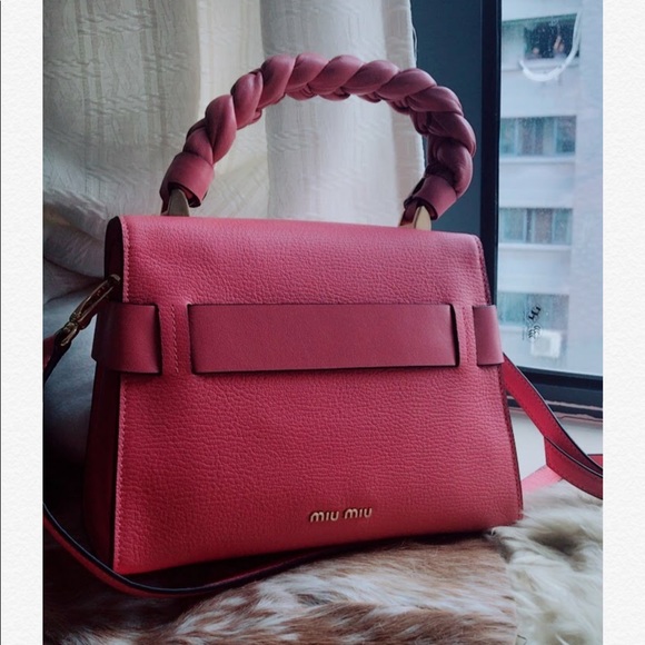 Pink miumiu handbag with straps - Picture 5 of 7